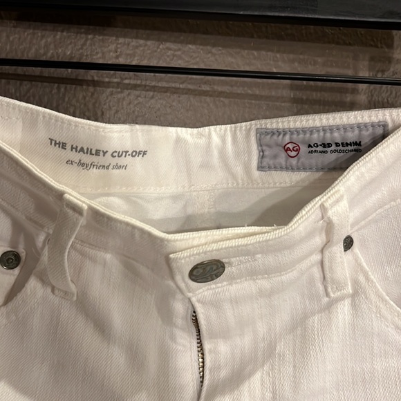 AG shorts - Picture 2 of 3